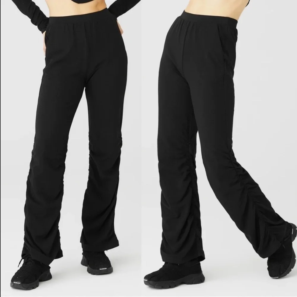 ALO Yoga Ruched French Terry Pants
